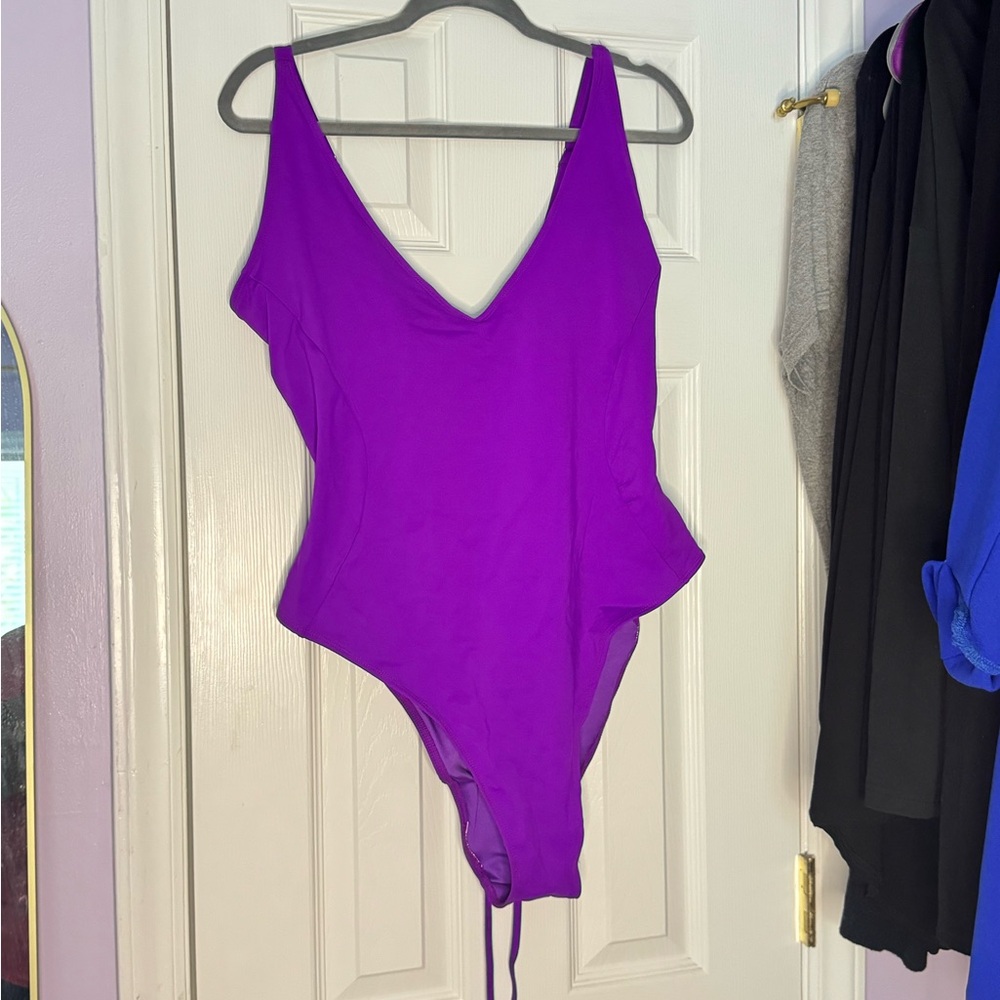 NEW One Piece Swimsuit
